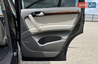 Внедорожник / Кроссовер Audi Q7 2011 в 