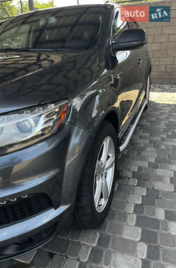 Позашляховик / Кросовер Audi Q7 2009 в 