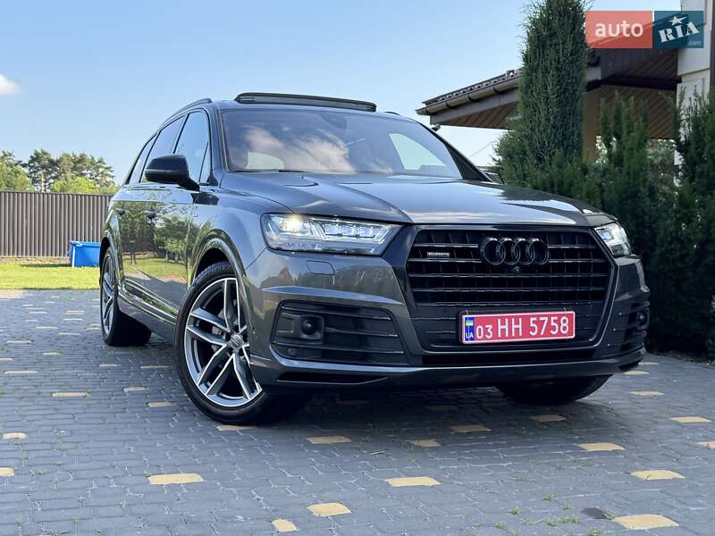 Позашляховик / Кросовер Audi Q7 2018 в Києві