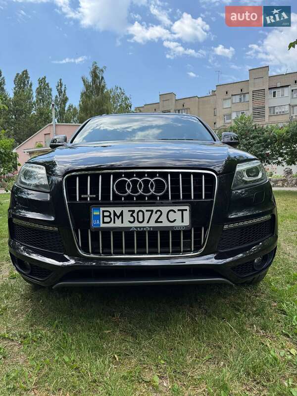 Внедорожник / Кроссовер Audi Q7 2013 в Сумах