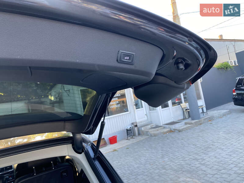 Внедорожник / Кроссовер Audi Q7 2014 в Одессе