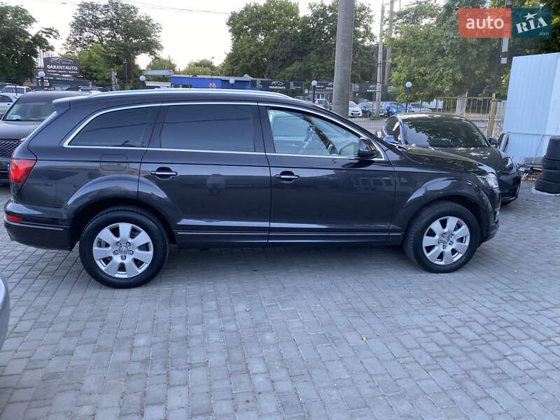 Внедорожник / Кроссовер Audi Q7 2014 в Одессе