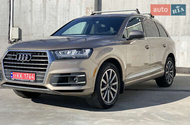 Внедорожник / Кроссовер Audi Q7 2019 в Киеве