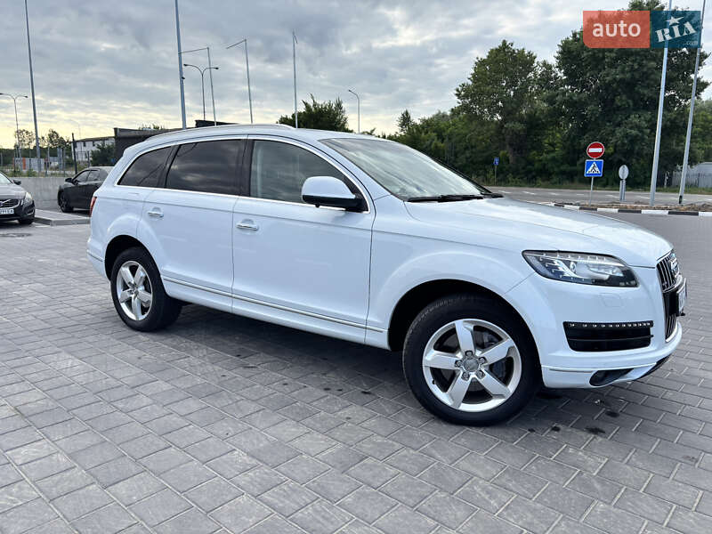 Внедорожник / Кроссовер Audi Q7 2013 в Киеве