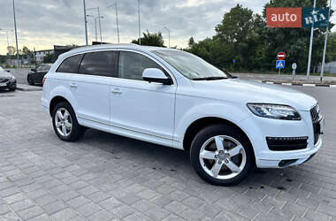 Внедорожник / Кроссовер Audi Q7 2013 в 