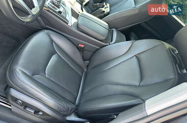 Позашляховик / Кросовер Audi Q7 2019 в 