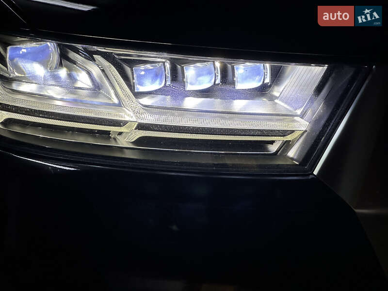 Позашляховик / Кросовер Audi Q7 2019 в Києві