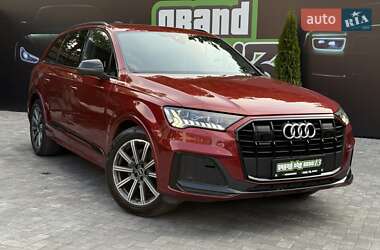 Внедорожник / Кроссовер Audi Q7 2020 в 
