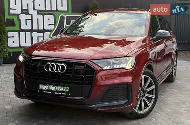 Внедорожник / Кроссовер Audi Q7 2020 в 