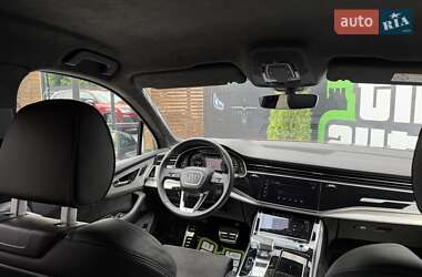 Внедорожник / Кроссовер Audi Q7 2020 в 