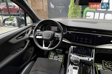 Внедорожник / Кроссовер Audi Q7 2020 в 