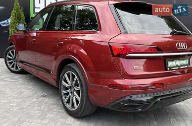 Внедорожник / Кроссовер Audi Q7 2020 в 
