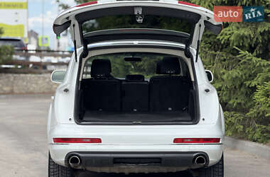 Внедорожник / Кроссовер Audi Q7 2013 в 