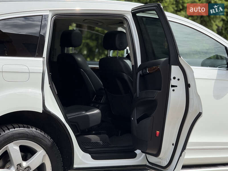 Позашляховик / Кросовер Audi Q7 2013 в Тернополі