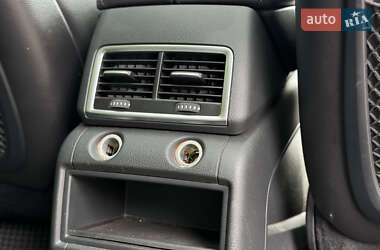 Внедорожник / Кроссовер Audi Q7 2013 в 