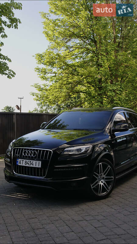 Позашляховик / Кросовер Audi Q7 2010 в Івано-Франківську