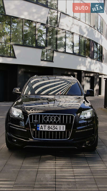 Позашляховик / Кросовер Audi Q7 2010 в Івано-Франківську