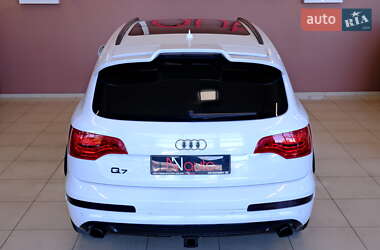 Внедорожник / Кроссовер Audi Q7 2014 в 