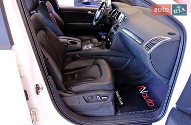 Внедорожник / Кроссовер Audi Q7 2014 в 