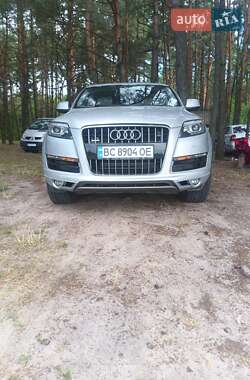 Позашляховик / Кросовер Audi Q7 2010 в 