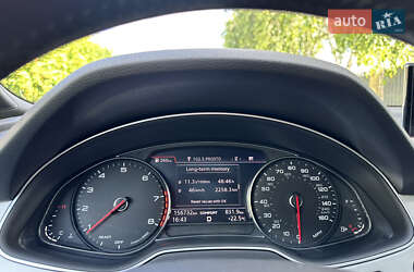 Внедорожник / Кроссовер Audi Q7 2018 в 