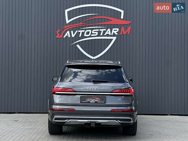 Позашляховик / Кросовер Audi Q7 2020 в Мукачевому