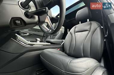 Позашляховик / Кросовер Audi Q7 2020 в 