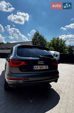 Внедорожник / Кроссовер Audi Q7 2012 в 