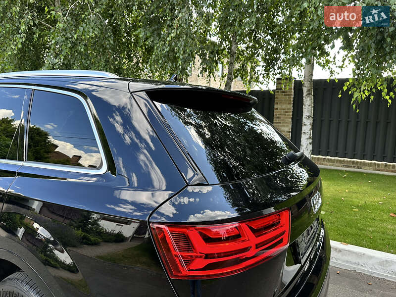 Позашляховик / Кросовер Audi Q7 2018 в Києві