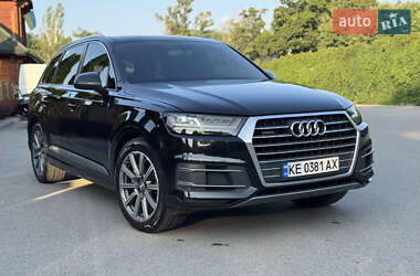 Позашляховик / Кросовер Audi Q7 2015 в Дніпрі
