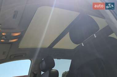 Позашляховик / Кросовер Audi Q7 2010 в 