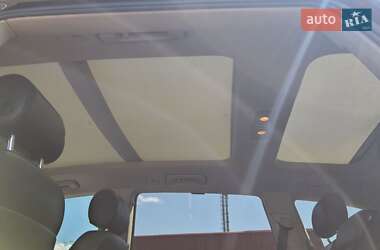 Позашляховик / Кросовер Audi Q7 2010 в 