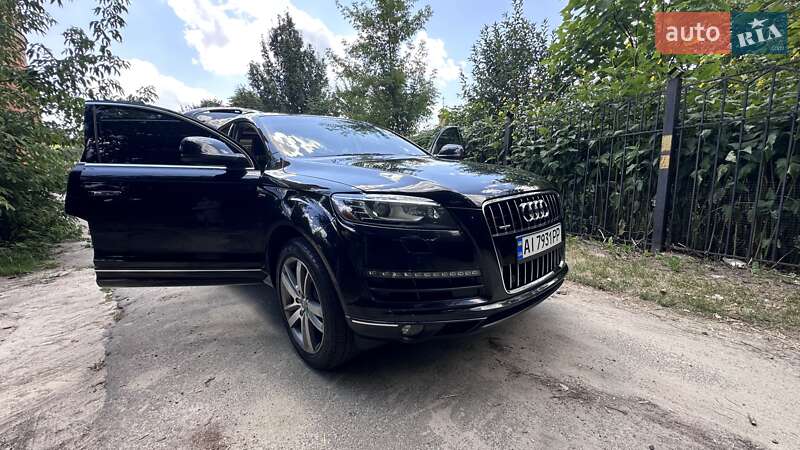 Позашляховик / Кросовер Audi Q7 2014 в Києві
