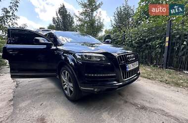 Позашляховик / Кросовер Audi Q7 2014 в 