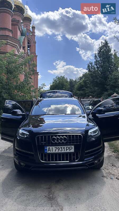 Позашляховик / Кросовер Audi Q7 2014 в Києві