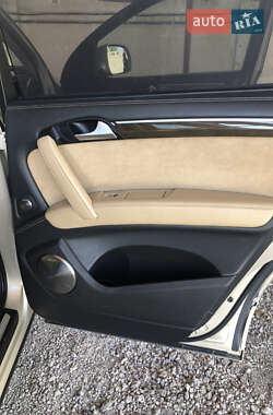 Внедорожник / Кроссовер Audi Q7 2013 в 