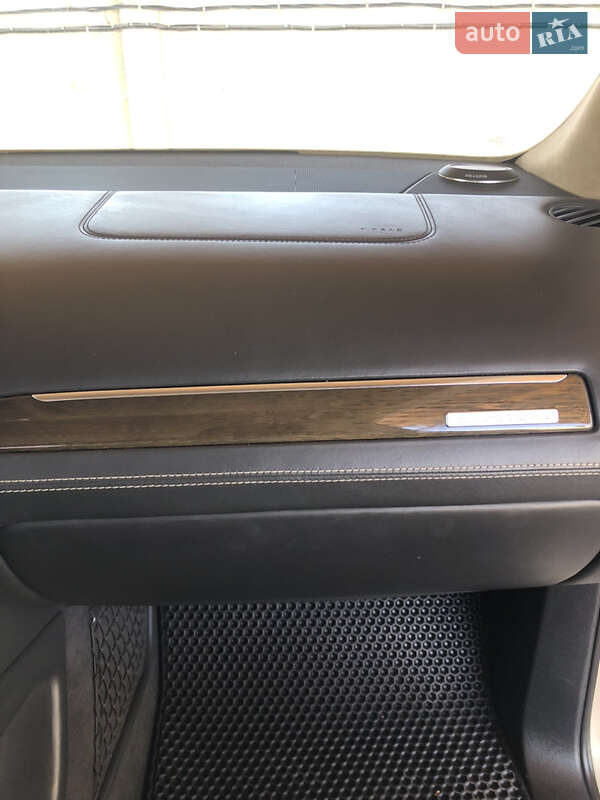 Позашляховик / Кросовер Audi Q7 2013 в Павлограді