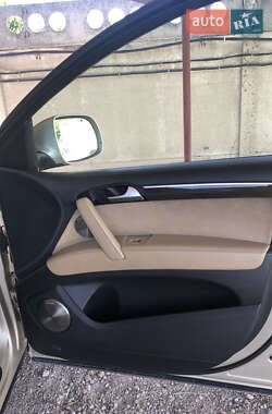 Внедорожник / Кроссовер Audi Q7 2013 в 
