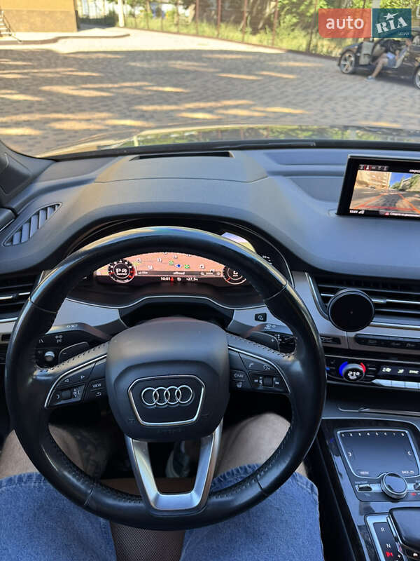 Позашляховик / Кросовер Audi Q7 2017 в Ізмаїлі