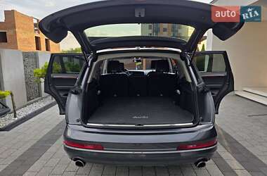 Внедорожник / Кроссовер Audi Q7 2013 в Ровно