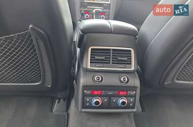 Позашляховик / Кросовер Audi Q7 2013 в 