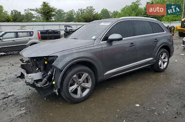 Внедорожник / Кроссовер Audi Q7 2021 в Киеве