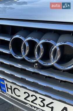 Внедорожник / Кроссовер Audi Q7 2018 в 