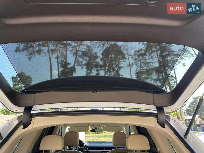 Позашляховик / Кросовер Audi Q7 2018 в Львові