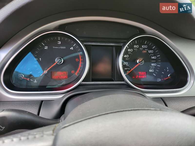 Позашляховик / Кросовер Audi Q7 2010 в Снятині