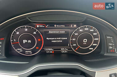 Внедорожник / Кроссовер Audi Q7 2016 в 