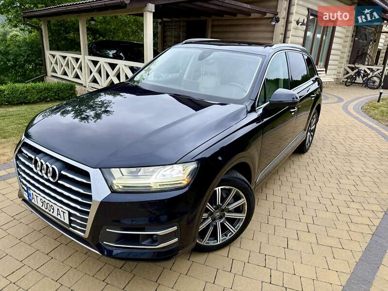 Позашляховик / Кросовер Audi Q7 2017 в Івано-Франківську