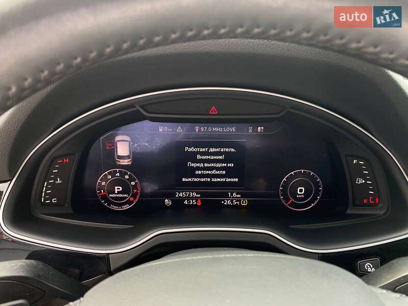Позашляховик / Кросовер Audi Q7 2016 в Львові