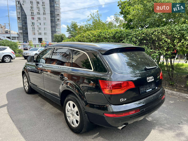 Audi Q7 2007