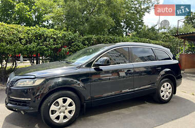 Позашляховик / Кросовер Audi Q7 2007 в 